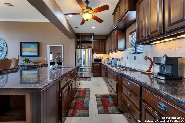 7702 ranch road 965 Llano, TX 78643